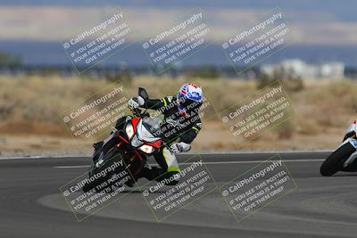 media/Sep-11-2022-SoCal Trackdays (Sun) [[81b7e951af]]/Turn 16 (945am)/